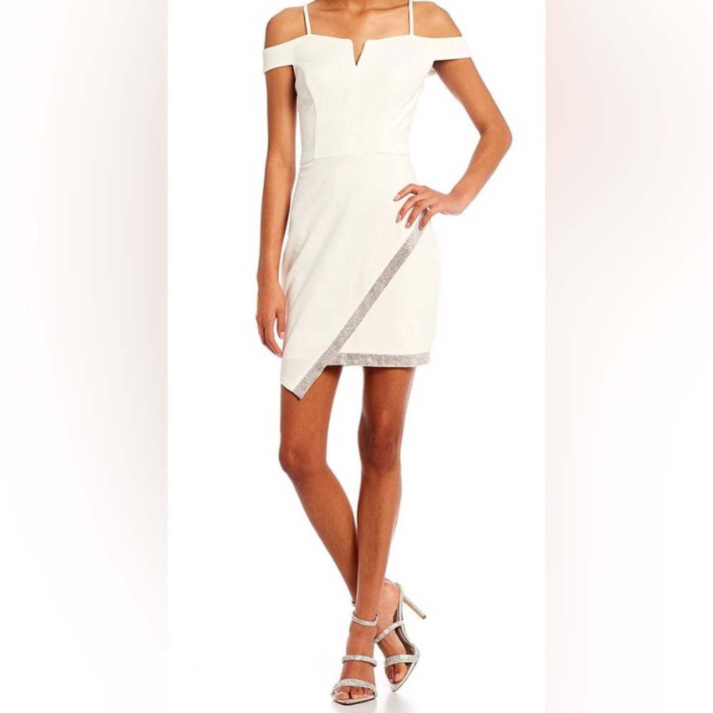 NWT I.N. San Francisco Short Dress, off white, sequins, Size 4